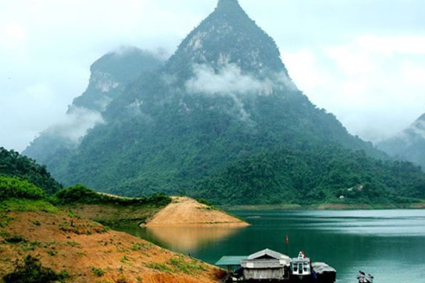 Elephant mountain / Langbiang hiking tour