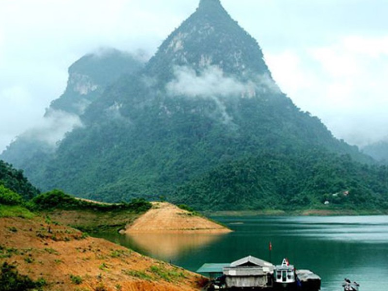 Elephant mountain / Langbiang hiking tour