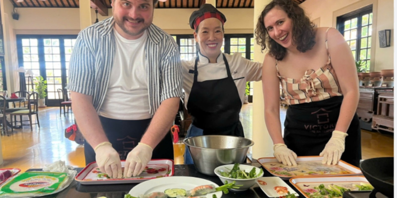 European Travelers Learn to Cook Vietnam’s Traditional Dishes with Dalat Easyrider