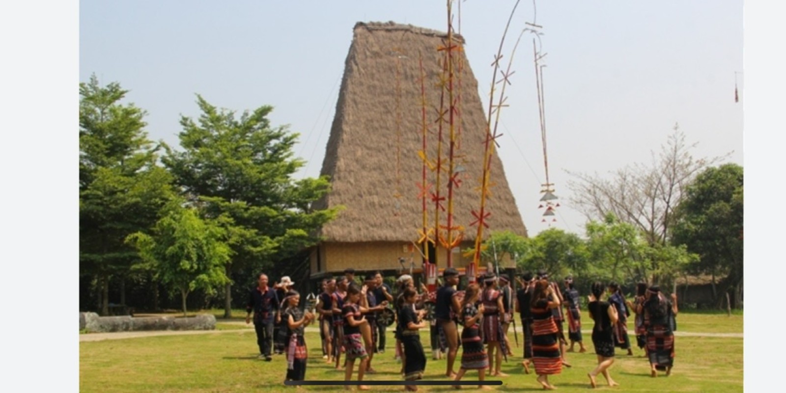Explore Kon Tum & Ba Na Ethnic Culture with Dalat Easy