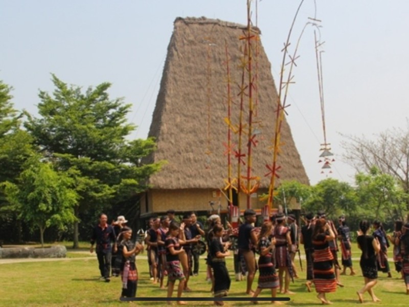 Explore Kon Tum & Ba Na Ethnic Culture with Dalat Easy